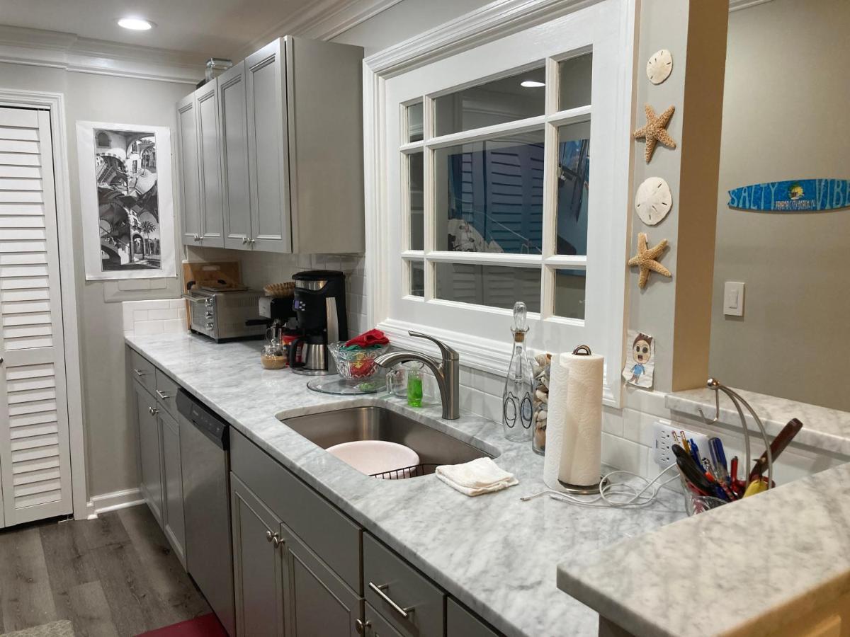 Secluded 3 Bed 2 Bath Condo In Athens Close To Five-Points ภายนอก รูปภาพ